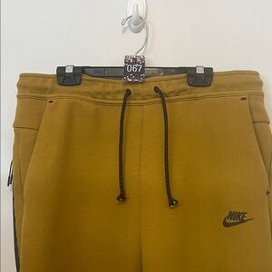 Rerun #67 Nike Joggers